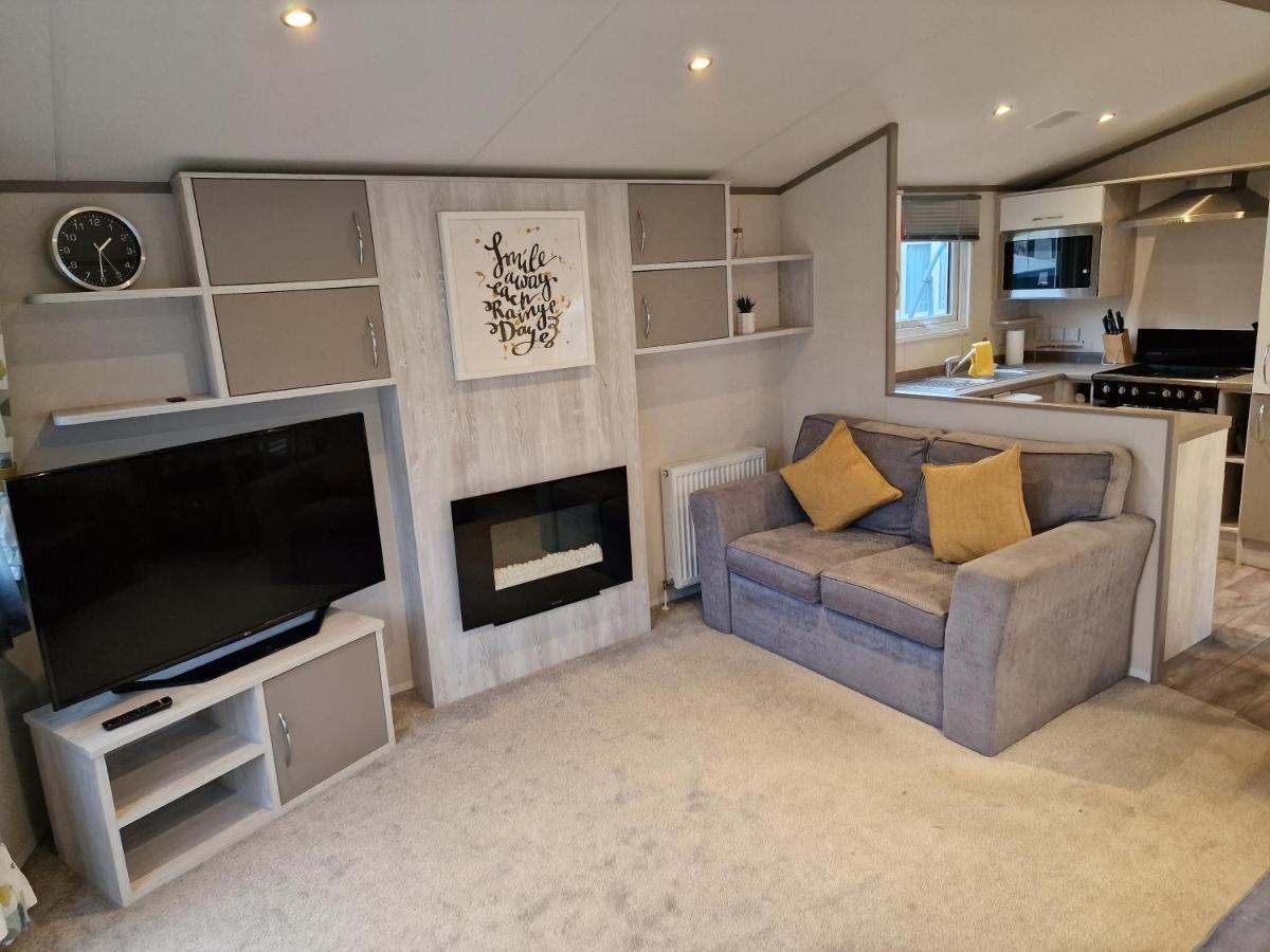 Billing Aquadrome- Bird Lake Pastures Holiday Caravan Sleep 6 Нортхамптън Екстериор снимка